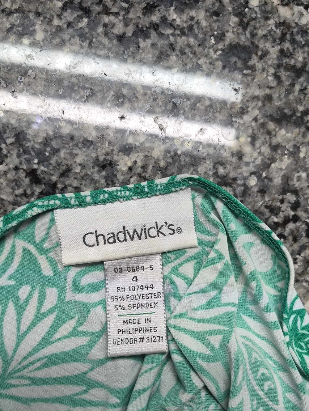 Chadwicks Green and White Floral V-Neck Midi Dress - Picture 4 of 5